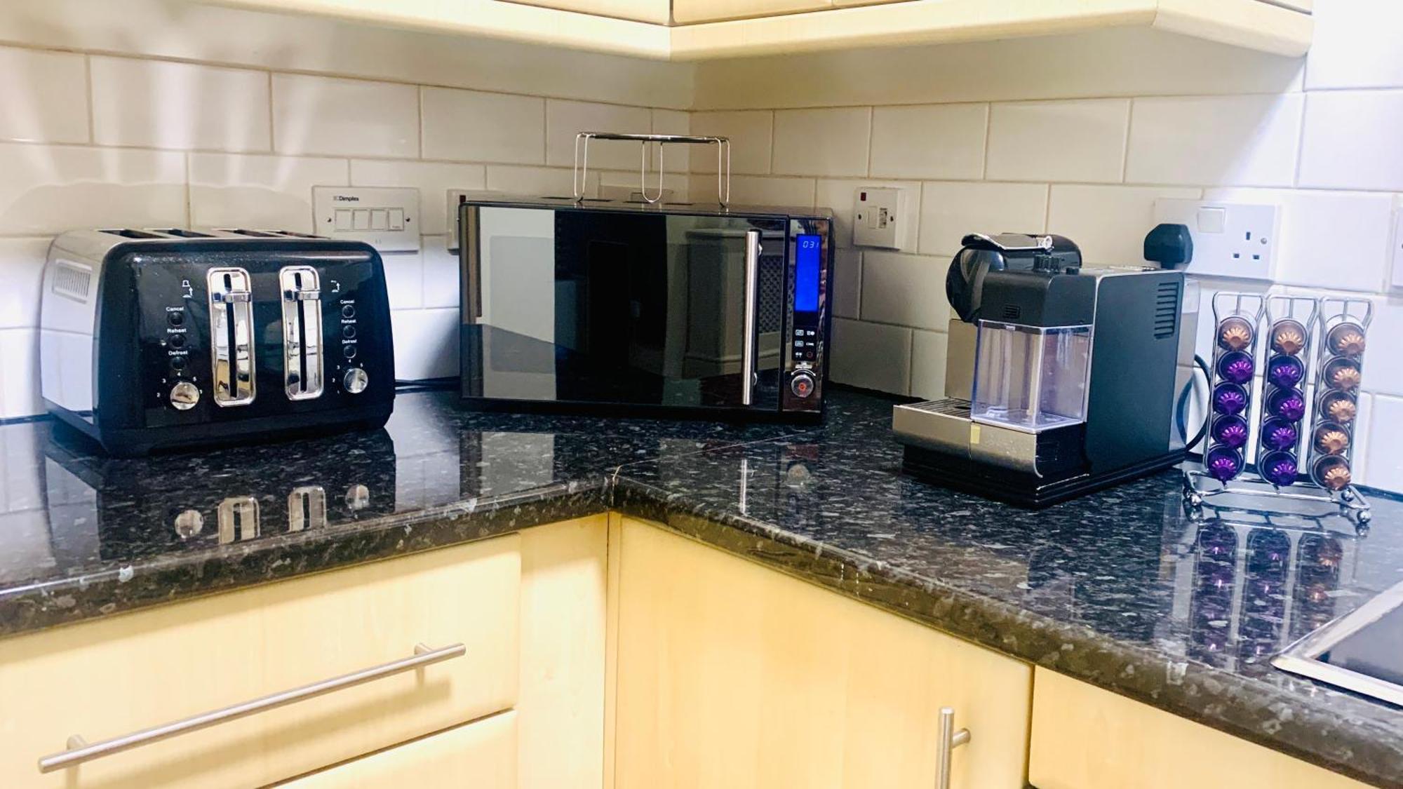 Leeds City Centre Luxury 2 Bed Apartment Sleeps 6 Fantastic Views المظهر الخارجي الصورة
